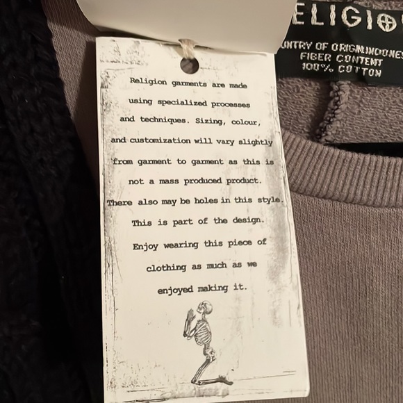 Unique sweater - Picture 5 of 6